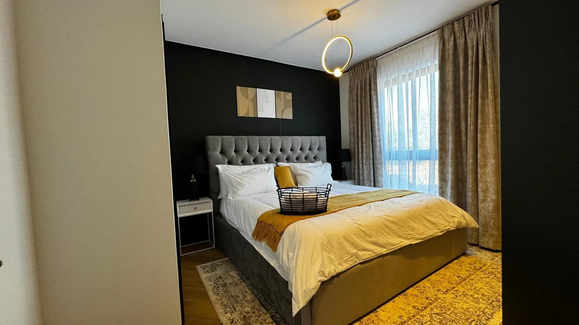 S.A.E. Nine Palms Luxury Apartment Cape Town