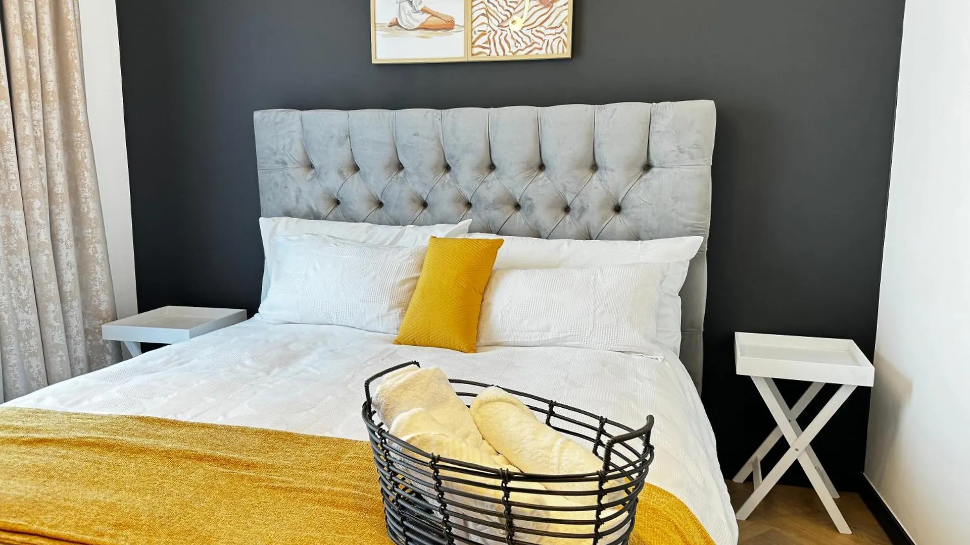 S.A.E. Nine Palms Luxury Apartment Cape Town