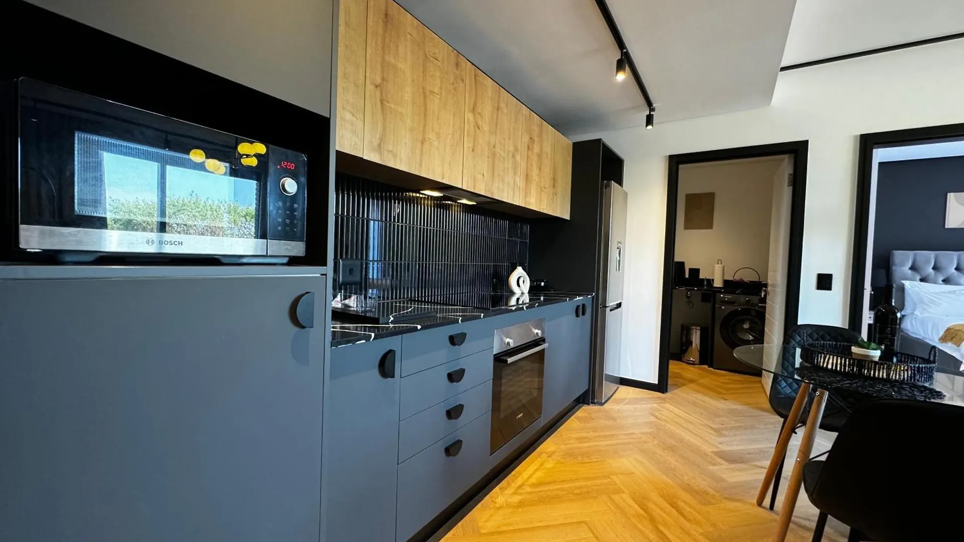 S.A.E. Nine Palms Luxury Apartment Cape Town