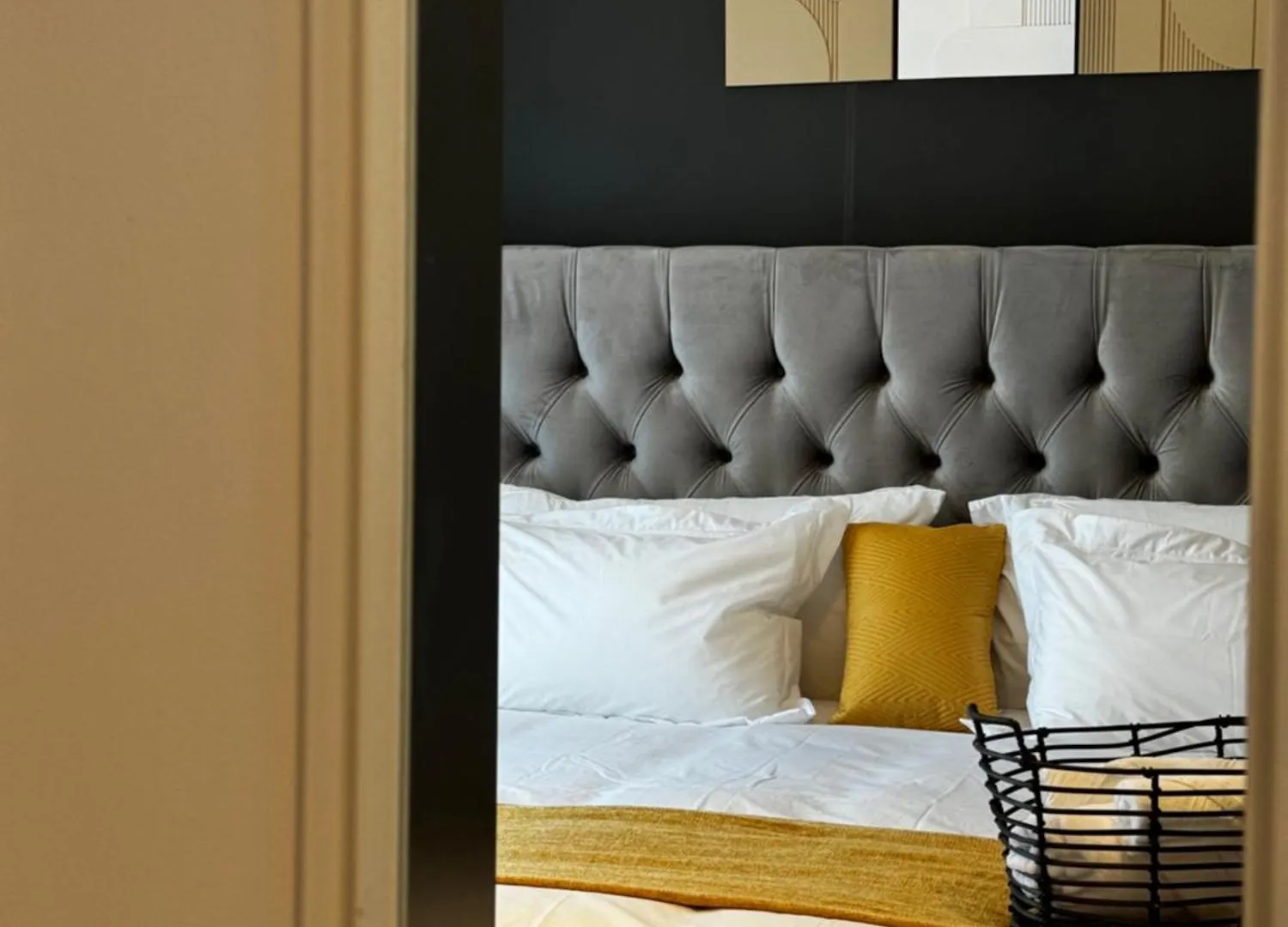 S.A.E. Nine Palms Luxury Apartment Cape Town