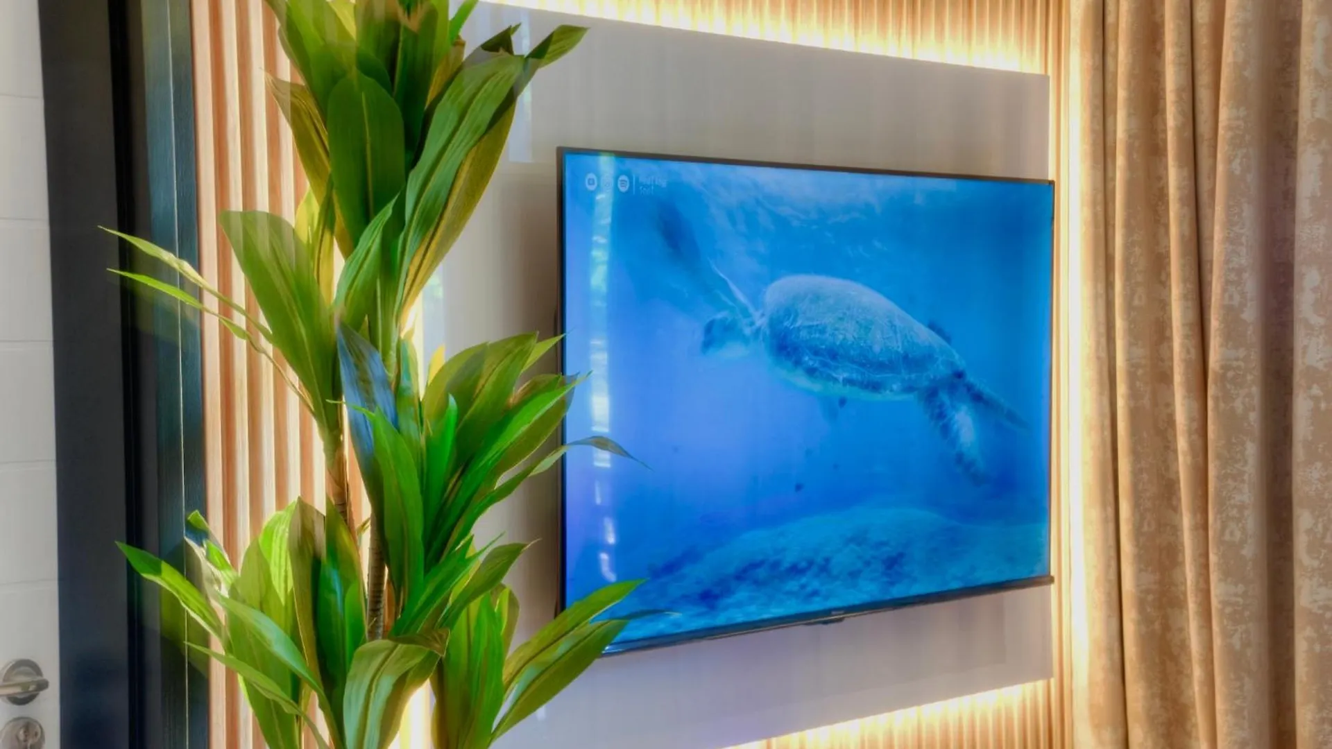 S.A.E. Nine Palms Luxury Apartment Cape Town